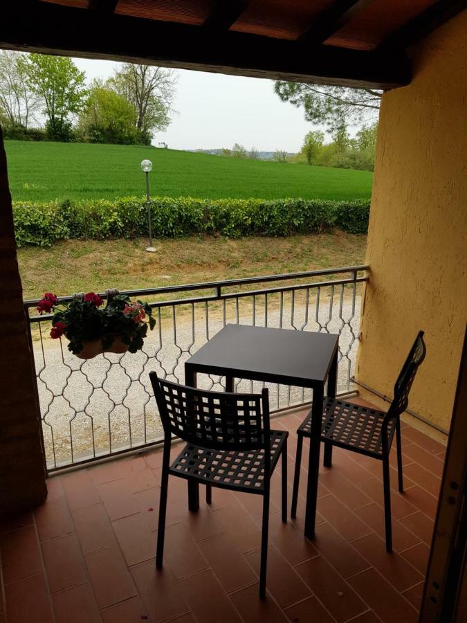 Agriturismo Il Pappamerlo Pila  Экстерьер фото